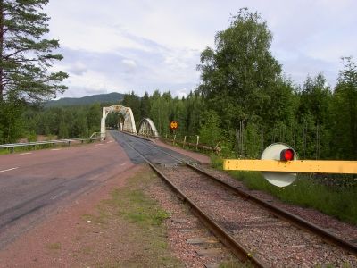 spoor- en autobrug